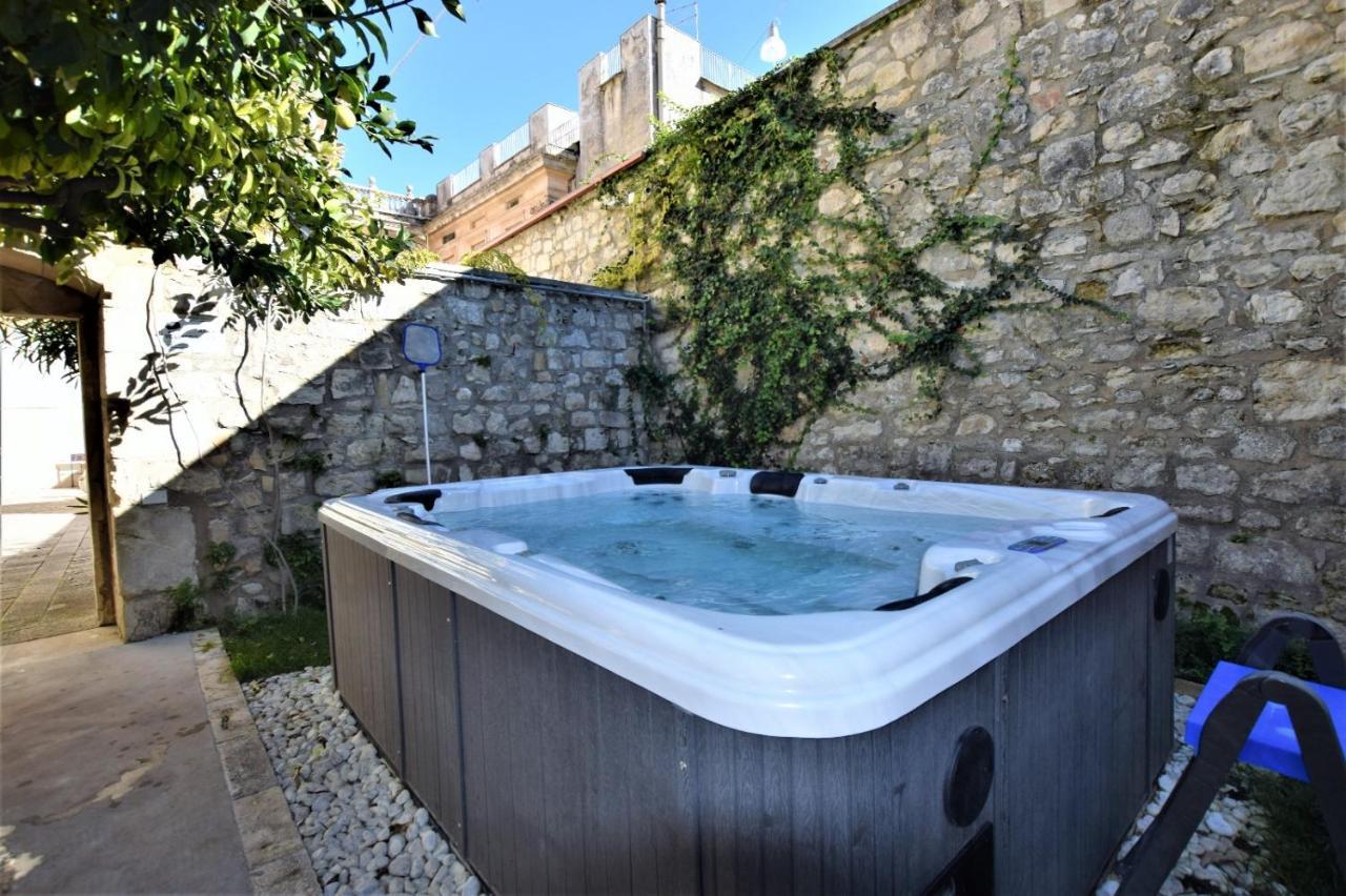 Le Fioriere Affittacamere E Casa Vacanze Ragusa Exterior photo